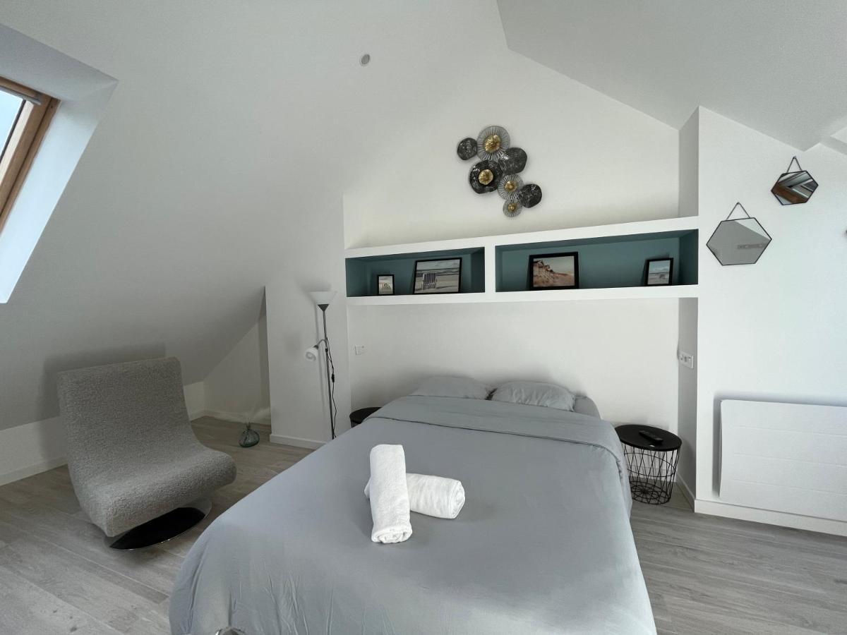 Onyx D'Opale Apartment Calais Exterior photo