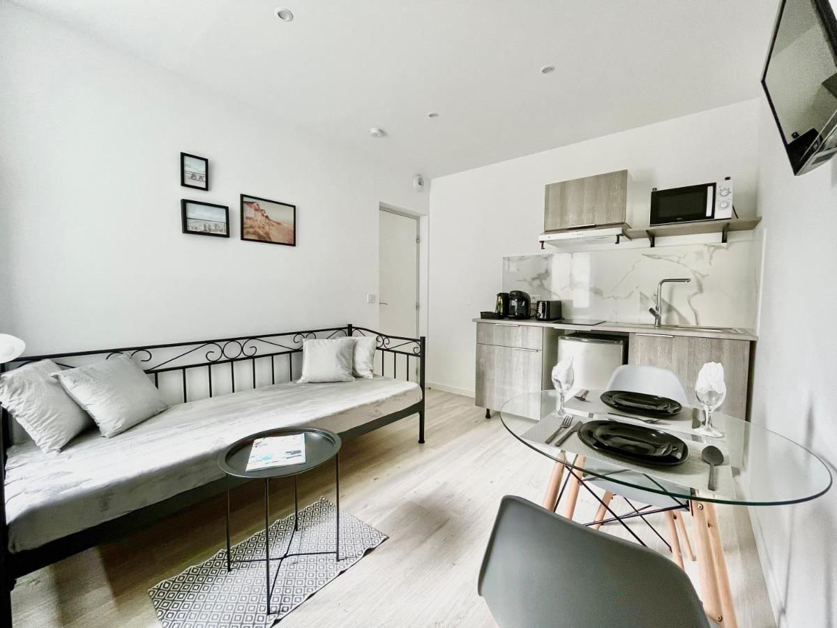 Onyx D'Opale Apartment Calais Exterior photo