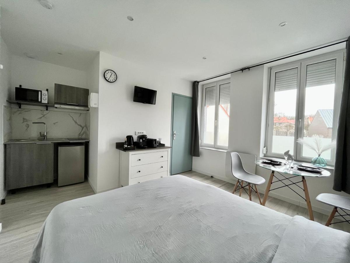 Onyx D'Opale Apartment Calais Exterior photo