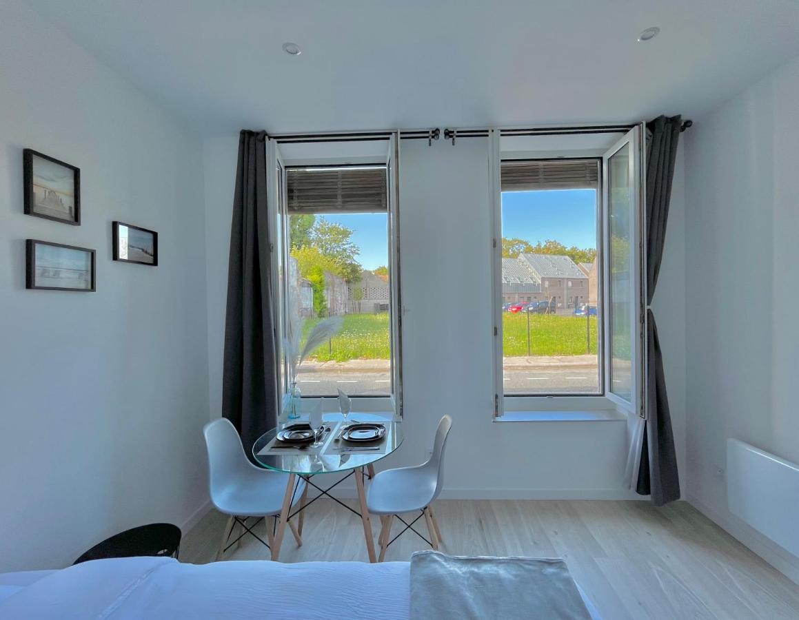 Onyx D'Opale Apartment Calais Exterior photo